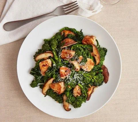 recipe image Chicken & Broccoli Rabe Sauté