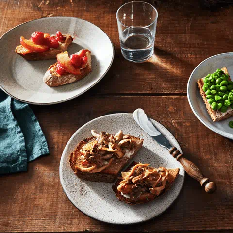 recipe image Minty Pea Toast Topper