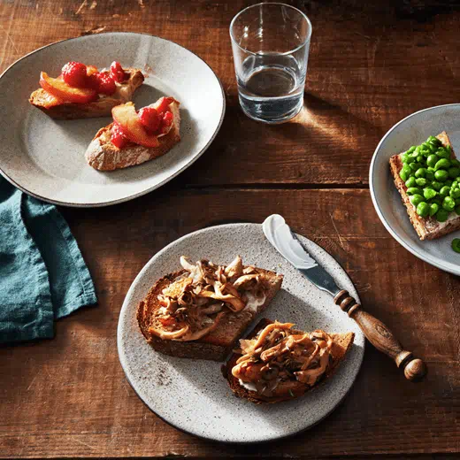 recipe image Minty Pea Toast Topper