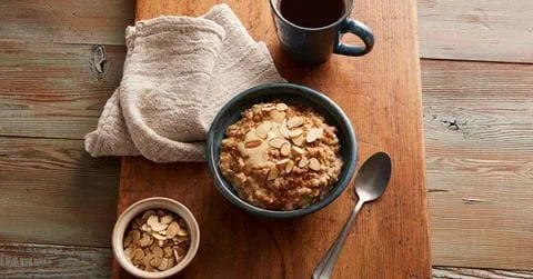 recipe image Creamy Cinnamon Almond Oatmeal